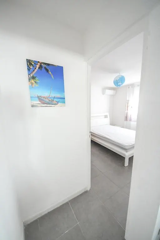 Residence Fruit De La Passion Bleu 생트안느 0*,  마르티니크